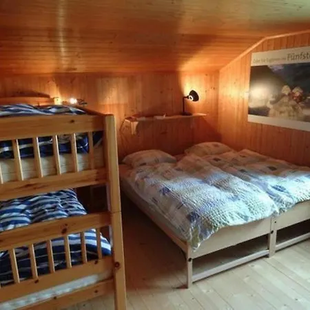 Haus Zum Soldaten * Madulain